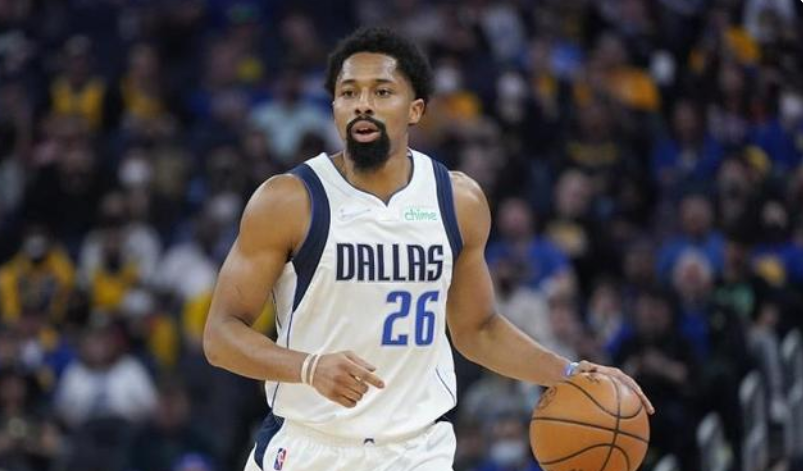  独行侠丁威迪替补建功，生涯新高助攻率队胜爵士  